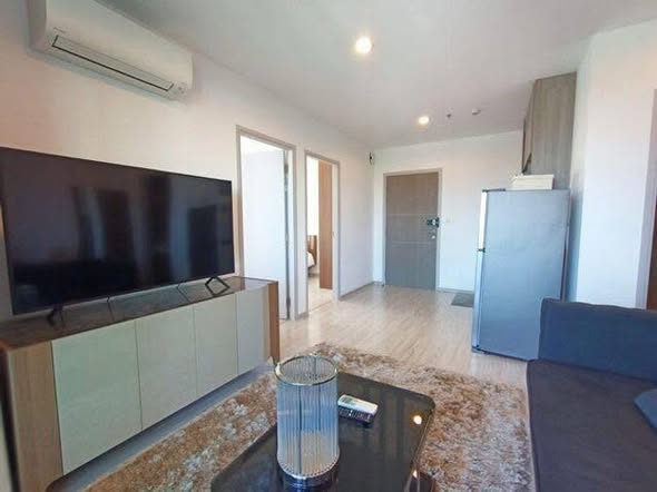 living room and bedroom of Ideo Mobi Bangsue Grand Interchange