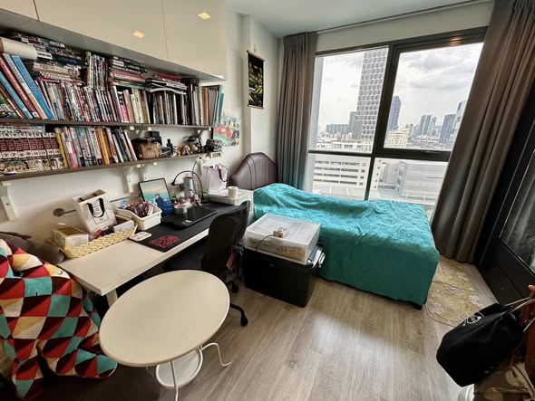 bedroom of Ideo Mobi Sukhumvit 81