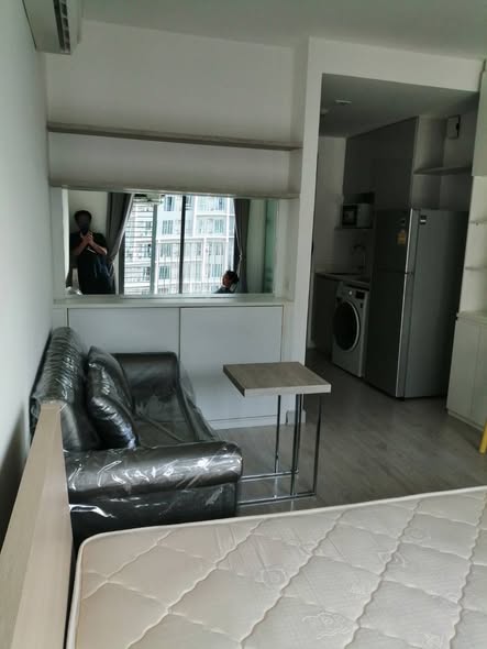 bedroom of Ideo Mobi Sukhumvit 81