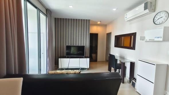 bedroom of Ideo Mobi Sukhumvit 81