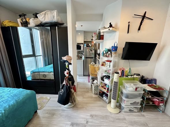bedroom of Ideo Mobi Sukhumvit 81