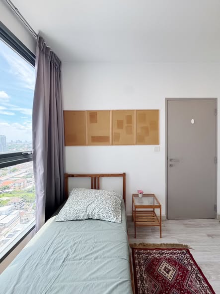 bedroom of Ideo Mobi Sukhumvit 81
