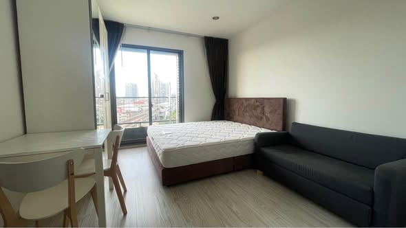 bedroom of Ideo Mobi Sukhumvit Eastgate