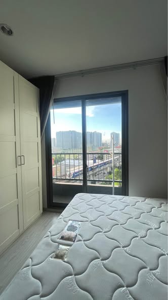 bedroom of Ideo Mobi Sukhumvit Eastgate