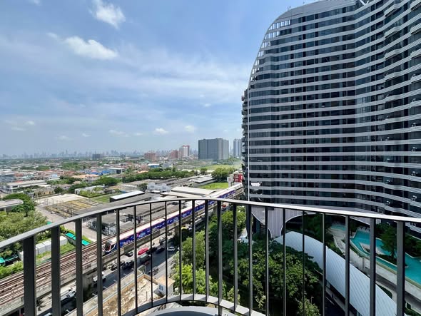 Ideo Mobi Sukhumvit Eastpoint