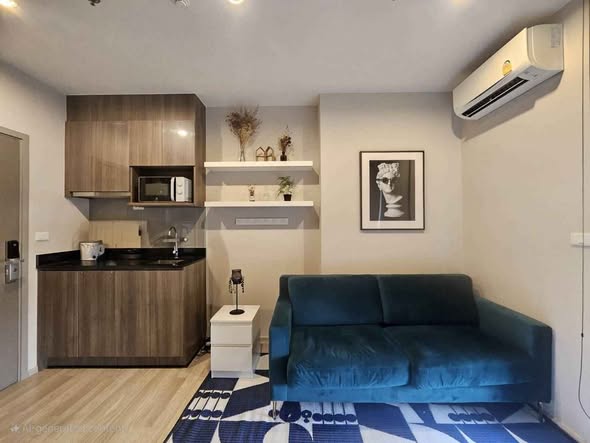 living room of Ideo Mobi Sukhumvit Eastpoint