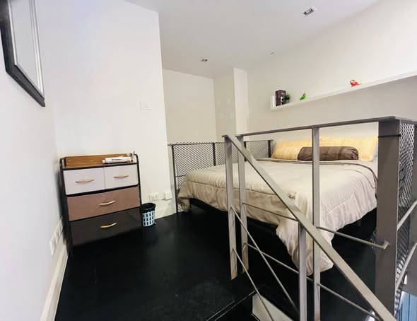 bedroom of Ideo Morph 38