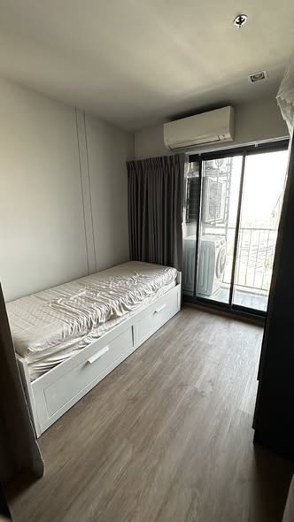 bedroom of Ideo Phaholyothin Chatuchak