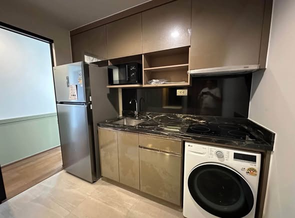 kitchen of Ideo Q Sukhumvit 36