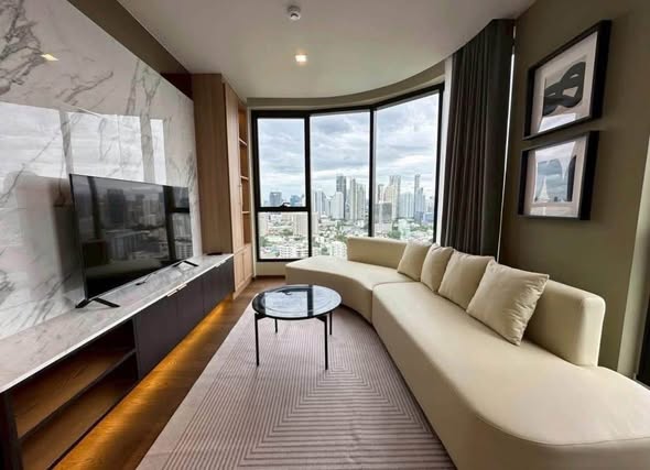 living room and bedroom of Ideo Q Sukhumvit 36