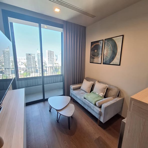 living room and bedroom of Ideo Q Sukhumvit 36