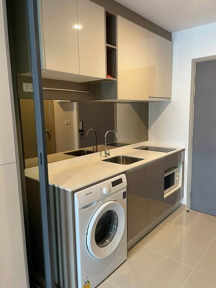 kitchen of IDEO Rama9 – Asoke