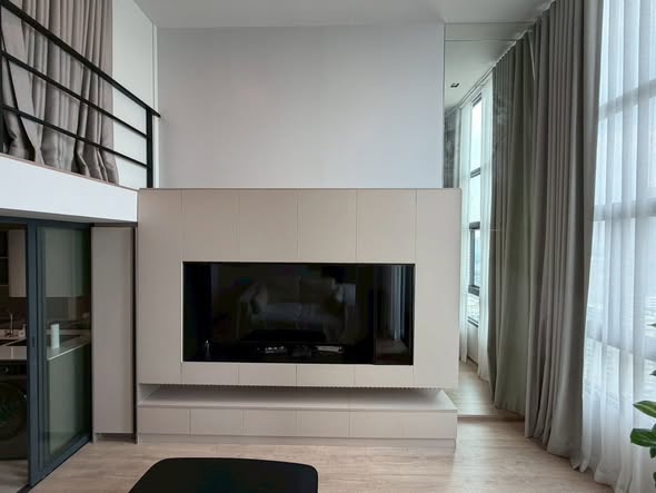 living room and kitchen of IDEO Rama9 – Asoke