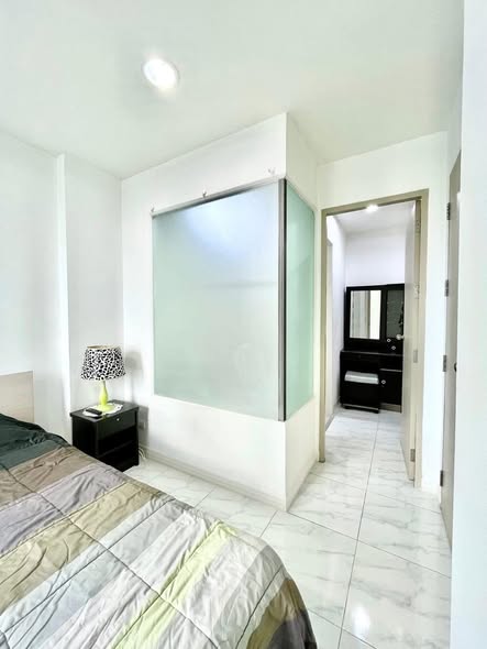 bedroom and room interior of IDEO Ratchada-Huai Khwang