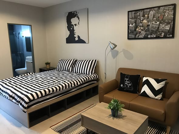 bedroom and living room of IDEO Sukhumvit 115