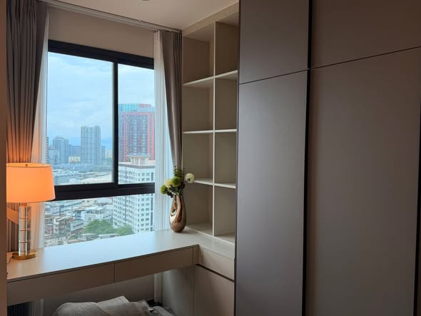 bedroom and room interior of IDEO Sukhumvit Rama 4 ไอดีโอ สุขุมวิท-พระราม 4