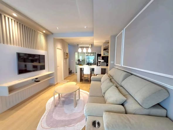 living room of Indy 1 Bangna Km.7