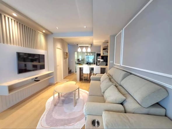 living room of Indy 2 Bangna KM.7