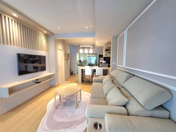 living room of Indy 2 Bangna KM.7