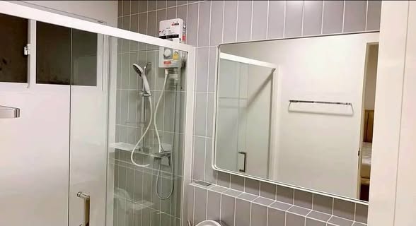 room interior and bathroom of indy 2 Bangna-Ramkhamhaeng 2