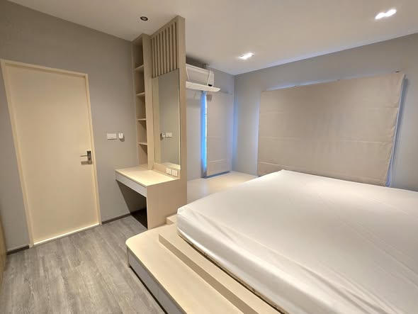 bedroom of Indy 2 Srinagarindra