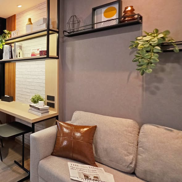 living room of KAVE LUMINOUS BANGMOD Sale Gallery l เคฟ ลูมินัส บางมด สำนักงานขาย