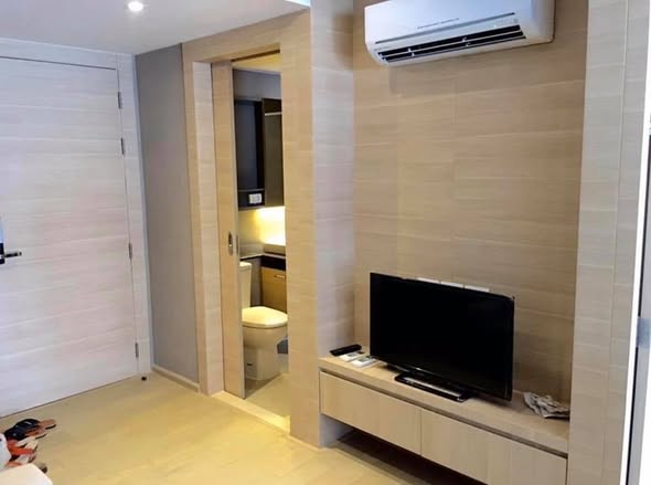 bedroom and room interior of Klass Silom Condo
