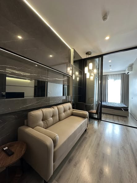 bedroom and living room of KnightsBridge Prime Onnut