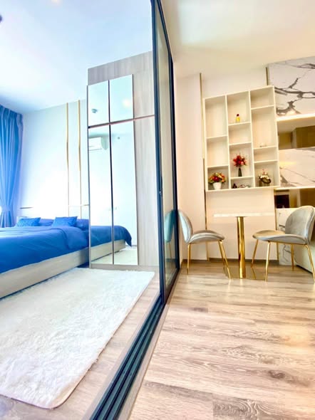 bedroom and room interior of KnightsBridge Prime Onnut