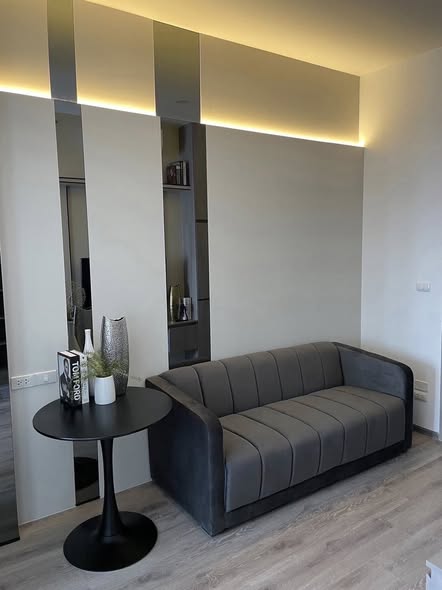 living room of KnightsBridge Prime Onnut