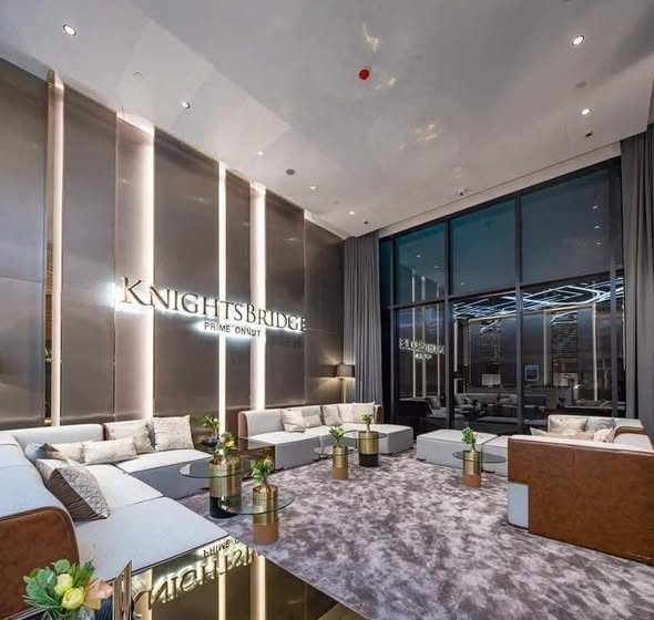 living room of KnightsBridge Prime Onnut