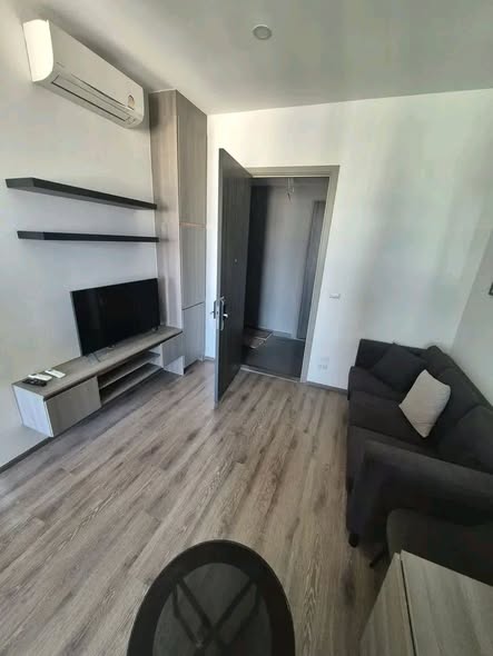 living room and room interior of KnightsBridge Prime Onnut