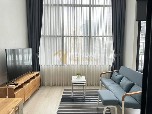living room of KnightsBridge Prime Sathon