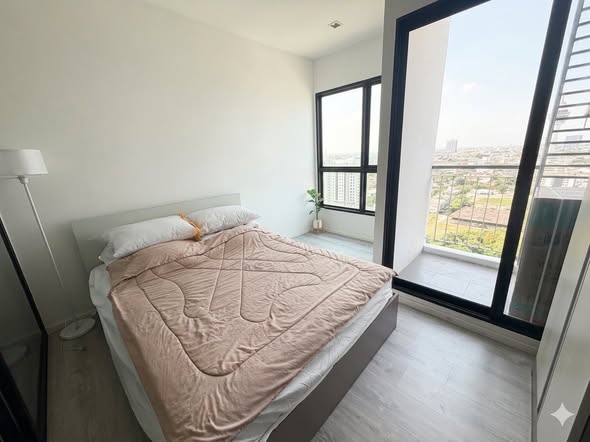 bedroom of Knightsbridge Sky River Ocean Condominium