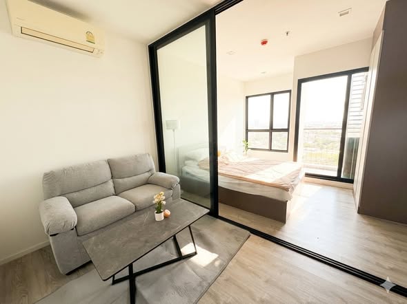 bedroom and living room and room interior of Knightsbridge Sky River Ocean Condominium