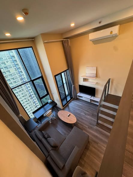 bedroom and living room of KnightsBridge Space Rama9