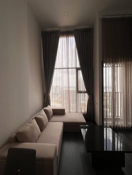 living room and bedroom of KnightsBridge Space Ratchayothin