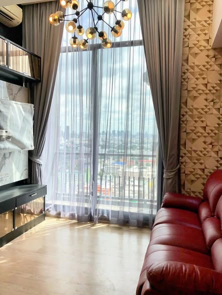 KPN The Capital Condo