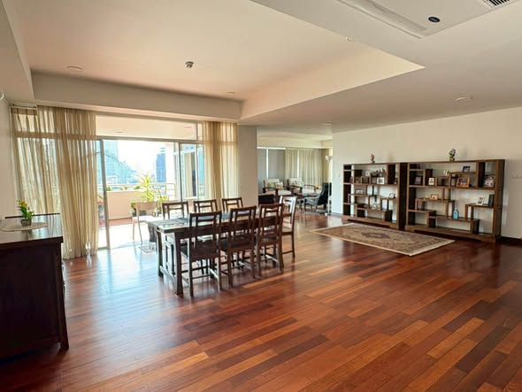 living room and room interior of La Cascade