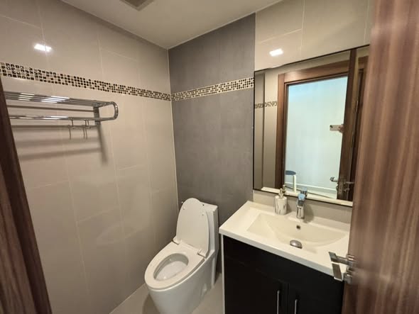 bathroom of Laguna Beach Resort 3 The Maldives