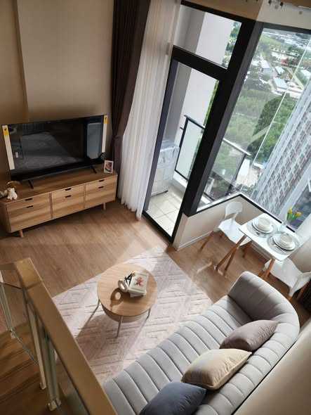 living room and bedroom of Landmark @MRTA Station