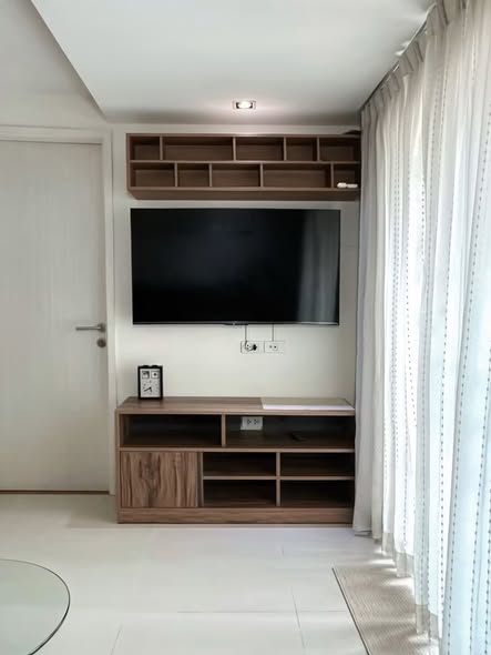 room interior of LE NICE CONDO