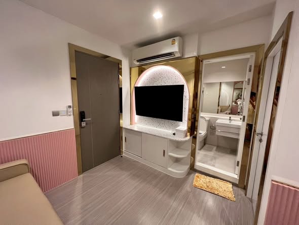 bedroom of Life Asoke – Rama 9