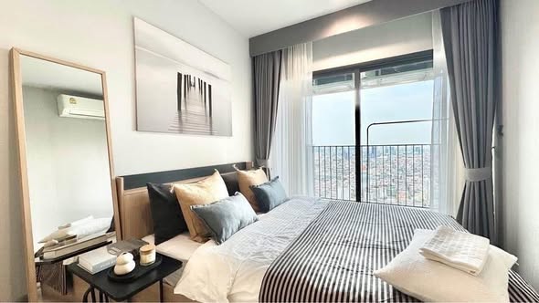 bedroom of Life Asoke – Rama 9