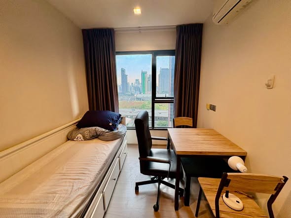 bedroom of Life Asoke – Rama 9