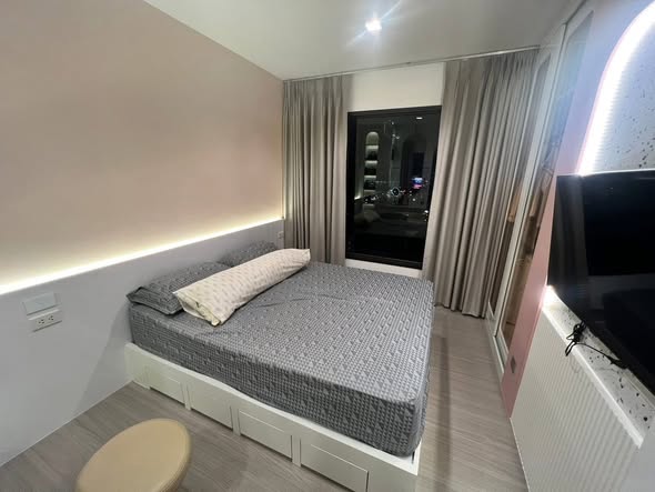 bedroom of Life Asoke – Rama 9