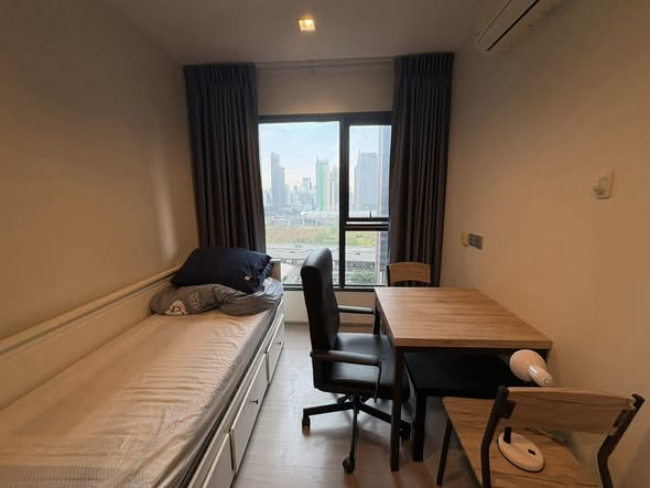 bedroom of Life Asoke – Rama 9