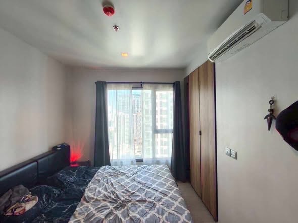 bedroom of Life Asoke – Rama 9