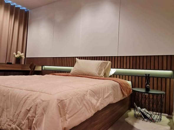 bedroom of Life Asoke – Rama 9