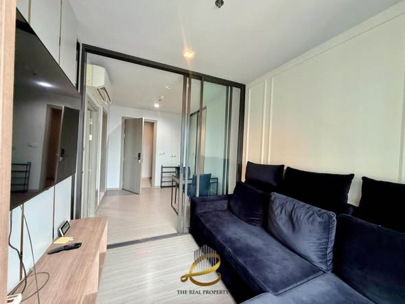 bedroom and room interior of Life Asoke – Rama 9